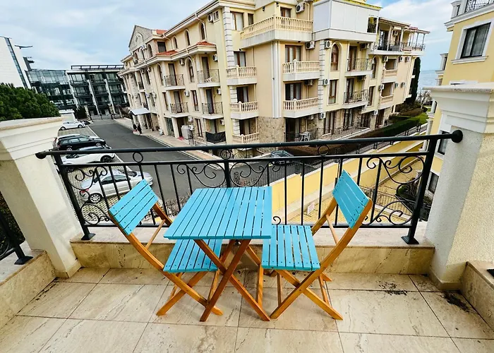 아파트 Horizon 20 'б' *